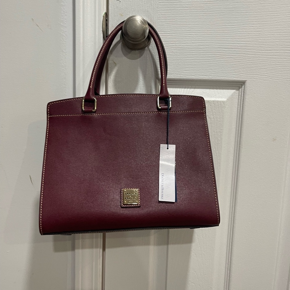 Dooney and Bourke NWT Blaire Bag in Cranberry Saffiano Leather